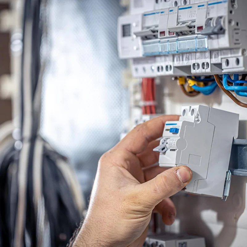 What is the difference between single-phase and three-phase power